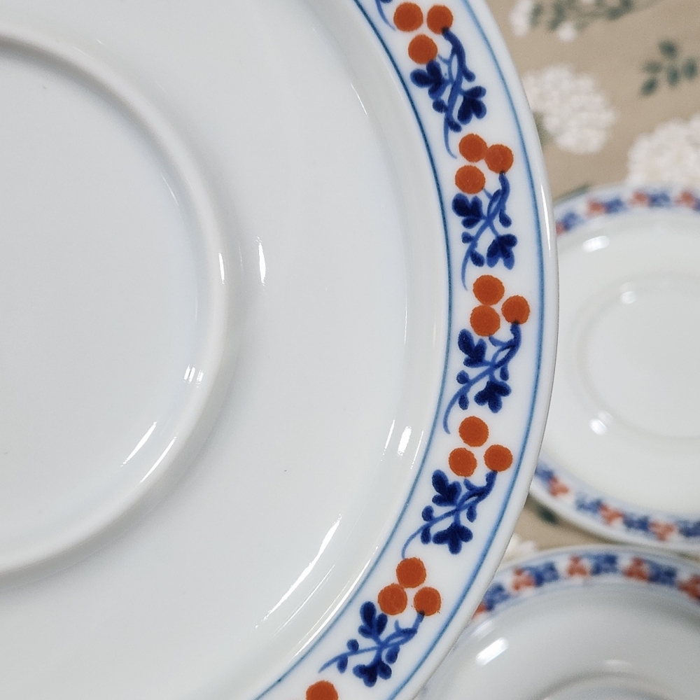 Dansk Bistro Kronborg Red Berries & Leaves Trim Saucers Vintage Dansk NR Japan - Picture 2 of 14